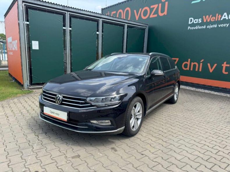 Volkswagen Passat - hlavní foto
