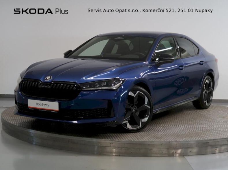 Škoda Superb - hlavní foto