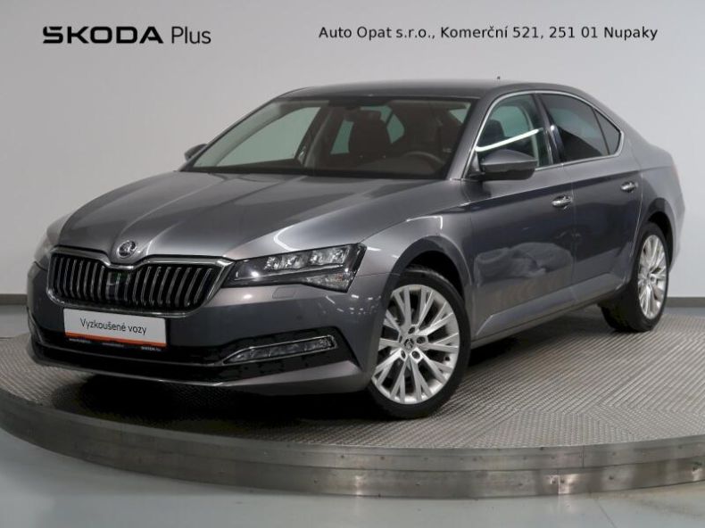 Škoda Superb - hlavní foto