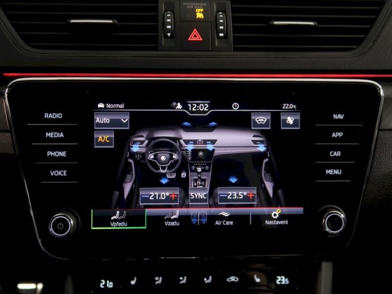 Škoda Superb - hlavní fotka