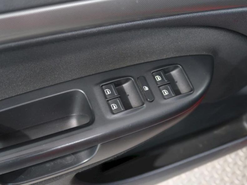 Škoda Octavia - hlavní fotka