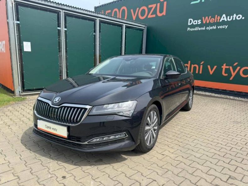 Škoda Superb - hlavní foto