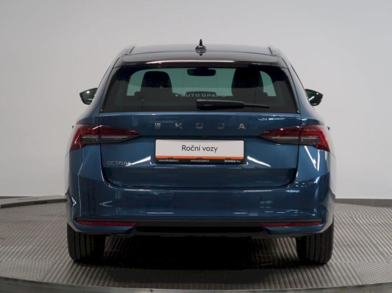 Škoda Octavia - hlavní fotka
