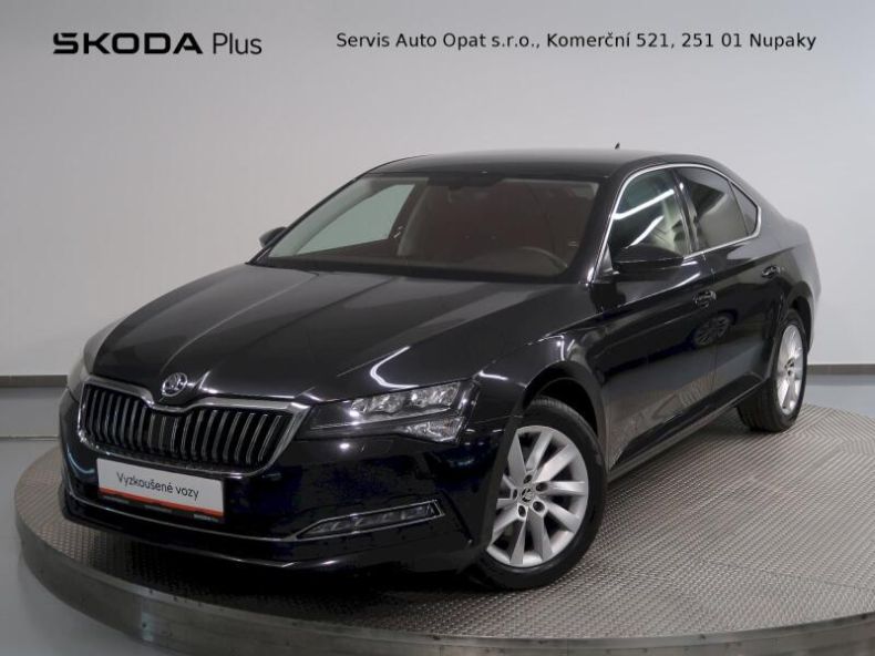 Škoda Superb - hlavní foto