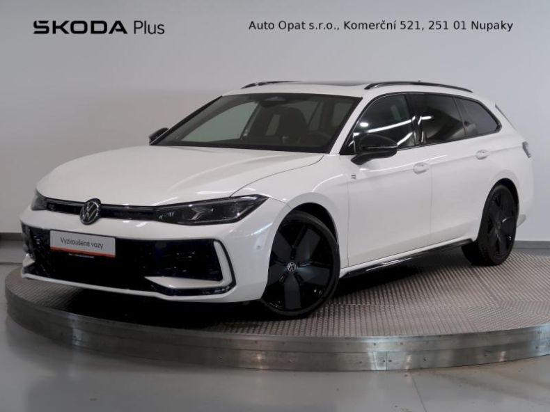 Volkswagen Passat - hlavní foto