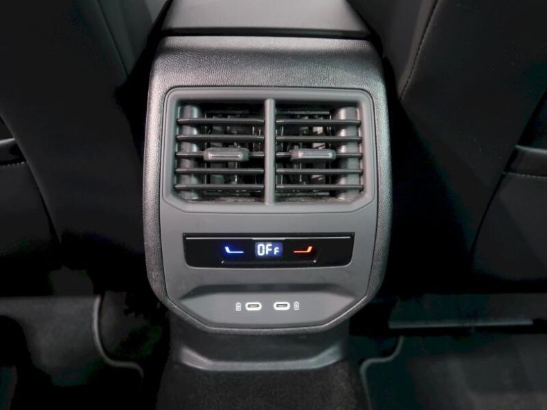 Seat Leon - hlavní fotka