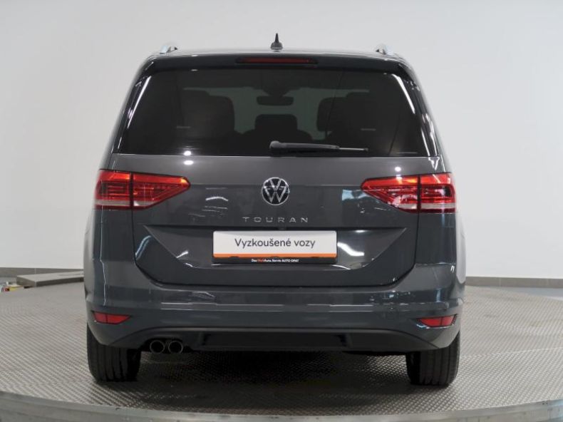 Volkswagen Touran - hlavní fotka