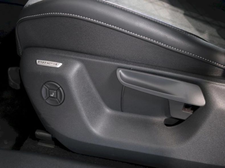 Volkswagen Tiguan - hlavní fotka