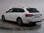 Škoda Superb - fotka číslo 6
