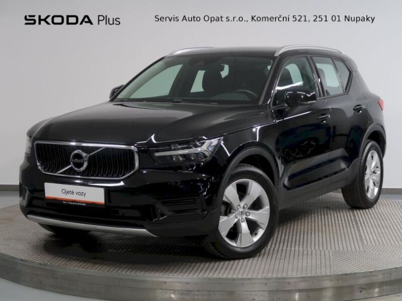 Volvo XC40 - hlavní foto