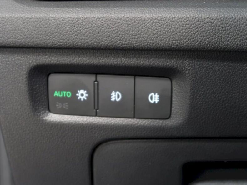 Škoda Octavia - hlavní fotka