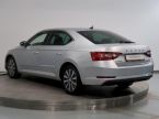 Škoda Superb - fotka číslo 6