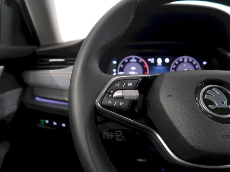 Škoda Octavia - hlavní fotka