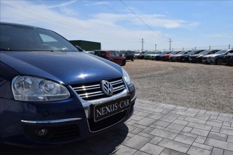 Volkswagen Jetta - hlavní fotka