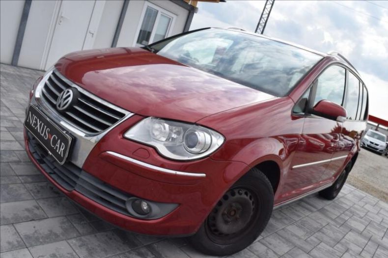 Volkswagen Touran - hlavní fotka inzerátu