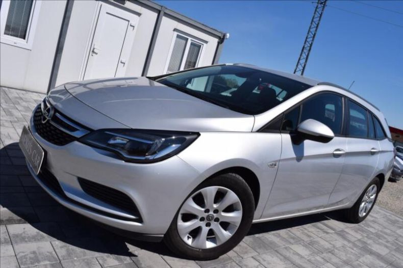 Opel Astra - hlavní fotka inzerátu