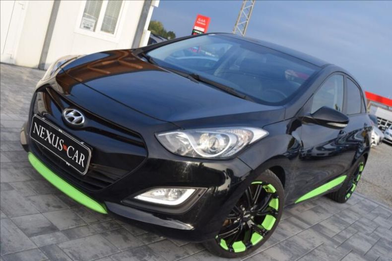 Hyundai i30 - hlavní foto