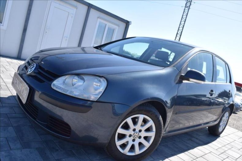 Volkswagen Golf - hlavní fotka inzerátu