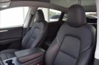 Tesla Model Y - fotka číslo 13