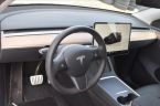 Tesla Model Y - fotka číslo 15