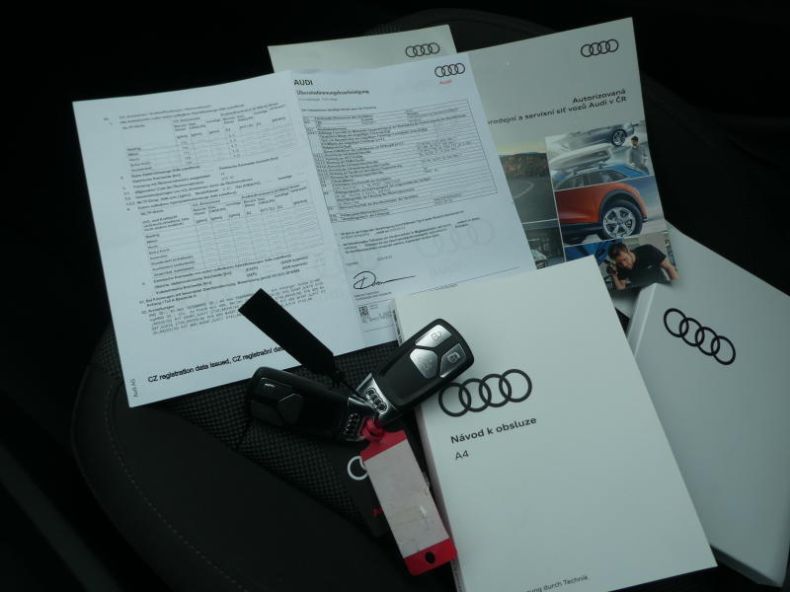 Audi A4 - hlavní fotka