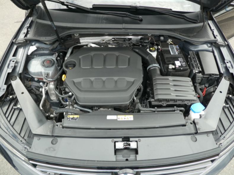 Volkswagen Passat - hlavní fotka