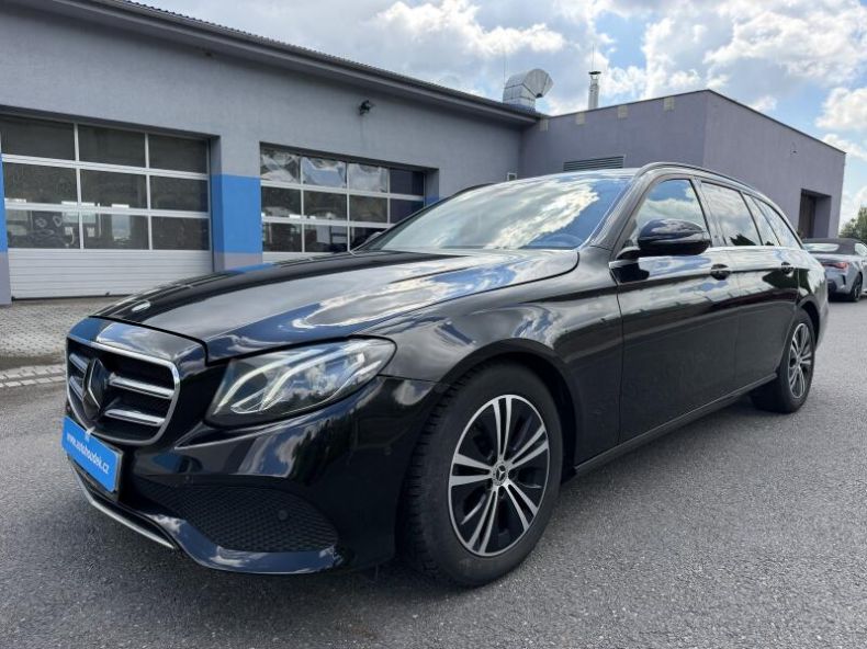 Mercedes Třída E - hlavní fotka inzerátu