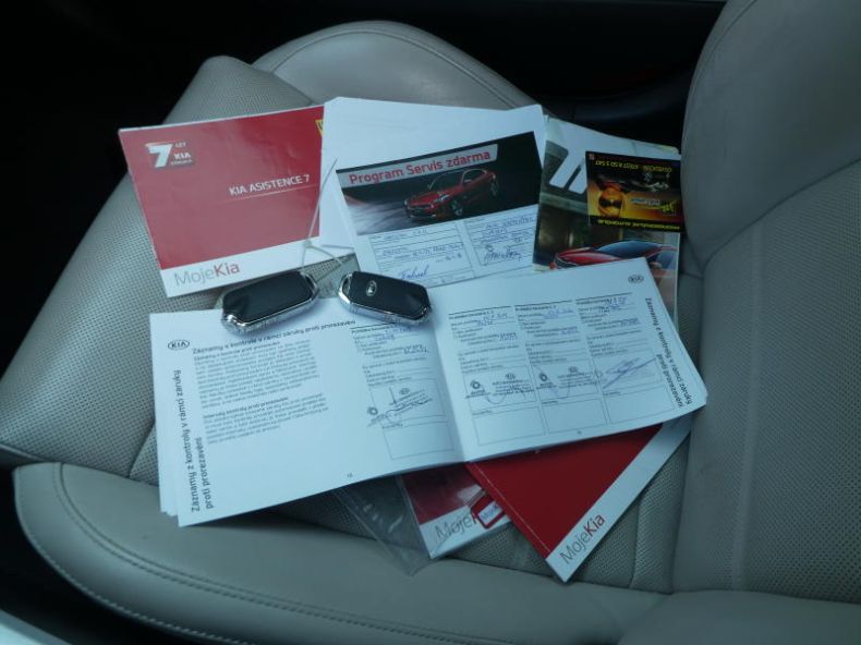 Kia Stinger - hlavní fotka