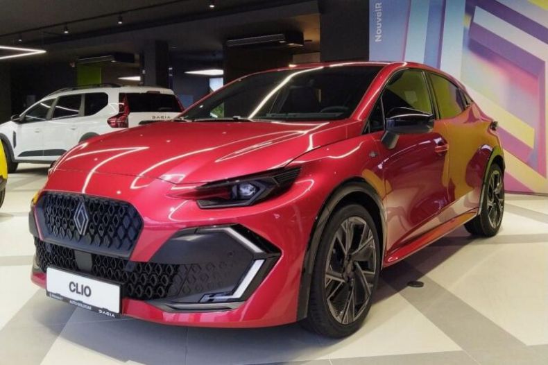 Renault Clio - hlavní foto