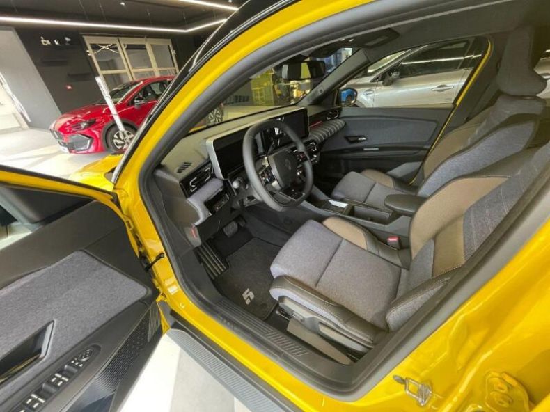 Renault 5 E-TECH - hlavní fotka