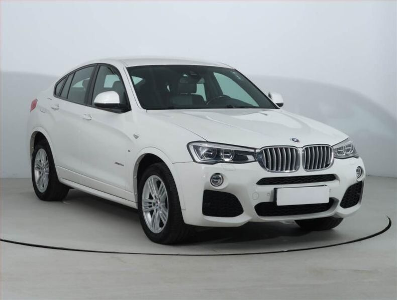 BMW X4 - hlavní foto