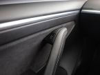 Tesla Model 3 - fotka číslo 16