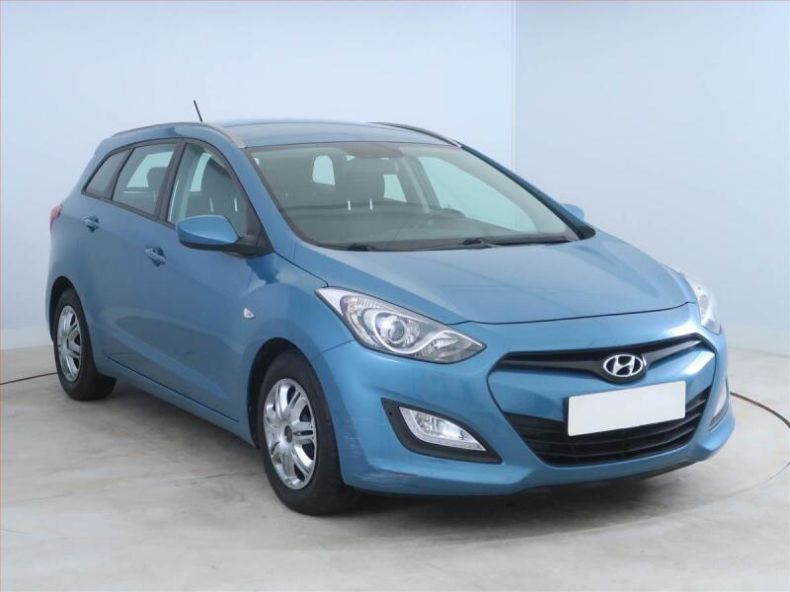 Hyundai i30 - hlavní foto