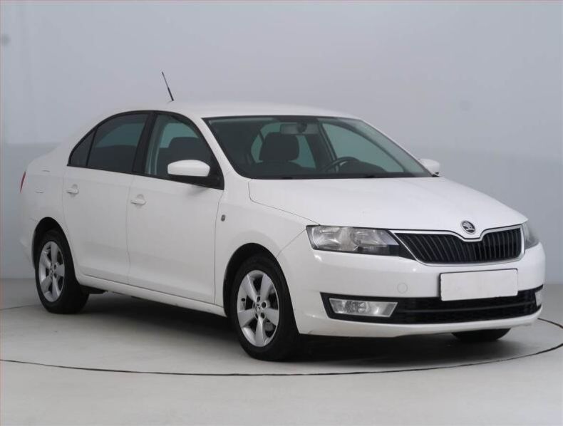 Škoda Rapid - hlavní foto