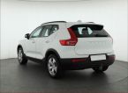 Volvo XC40 - fotka číslo 3