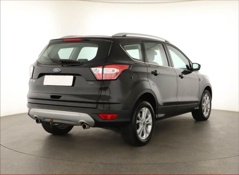 Ford Kuga - hlavní fotka