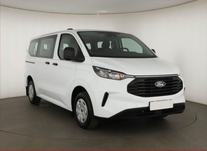 Ford Transit - hlavní foto