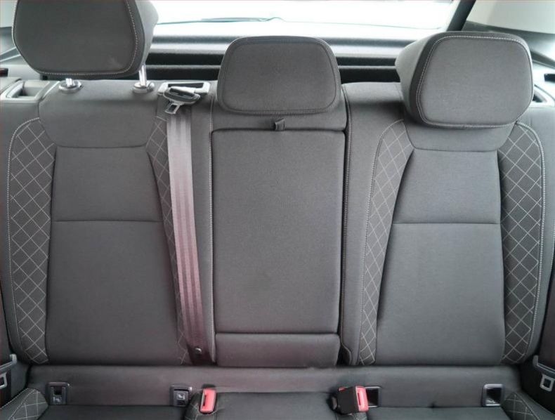 Škoda Karoq - hlavní fotka