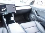 Tesla Model 3 - fotka číslo 7