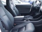 Tesla Model 3 - fotka číslo 8