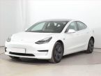 Tesla Model 3 - fotka číslo 1