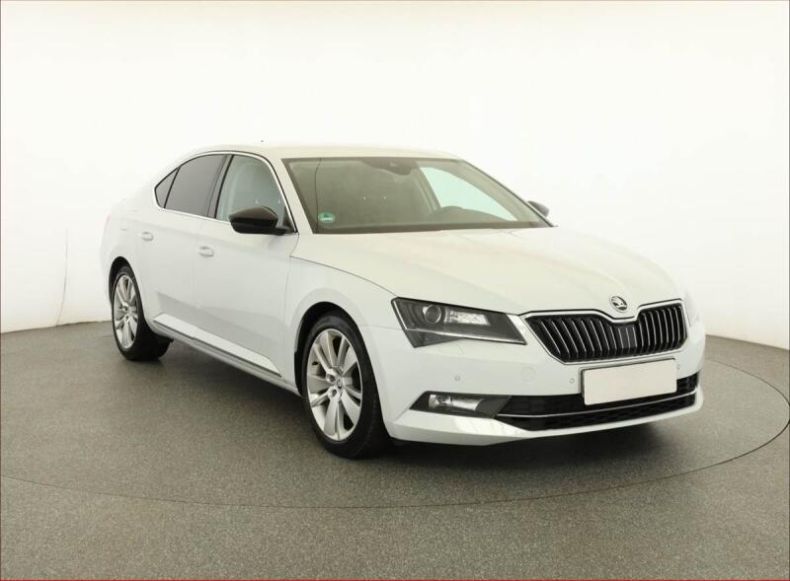 Škoda Superb - hlavní fotka inzerátu
