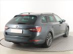 Škoda Superb - fotka číslo 4