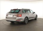 Škoda Superb - fotka číslo 4
