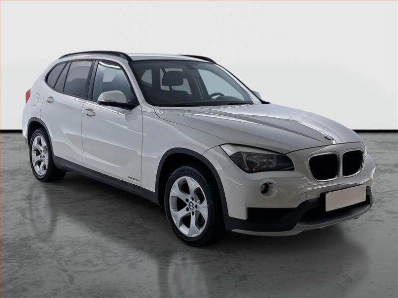 BMW X1 - hlavní foto