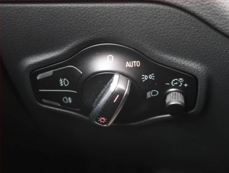 Audi Q5 - hlavní fotka