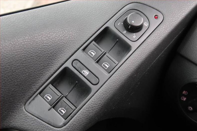 Volkswagen Tiguan - hlavní fotka