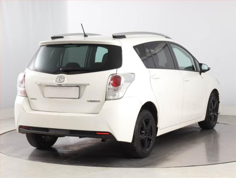 Toyota Verso - hlavní fotka