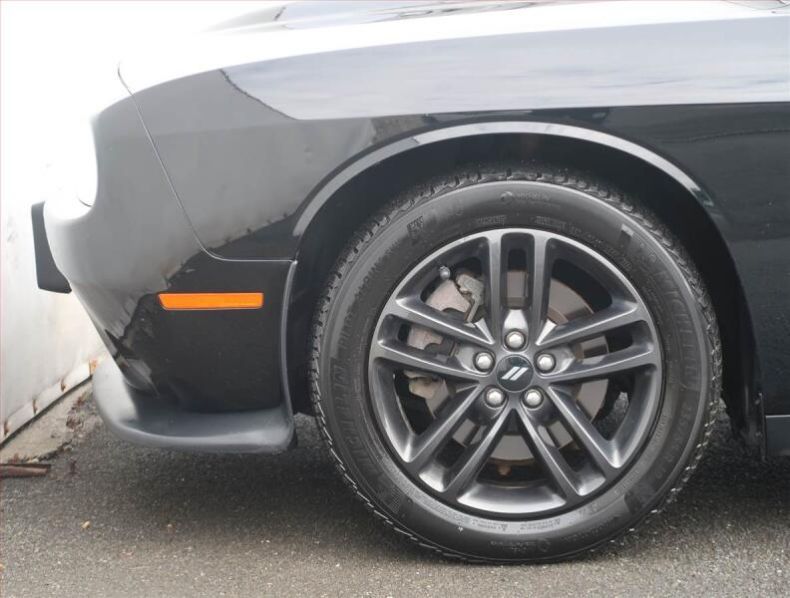 Dodge Challenger - hlavní fotka