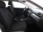 Volkswagen Passat - fotka číslo 8